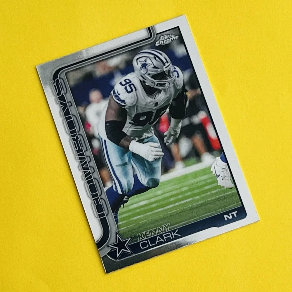 2025 Topps Chrome NFL‎ Football Kenny Clark #73 Dallas Cowboys Base Card